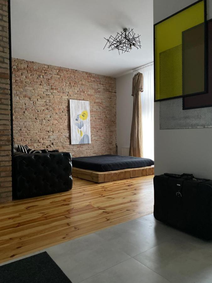Smolynja Stail Apartment Тернопил Екстериор снимка